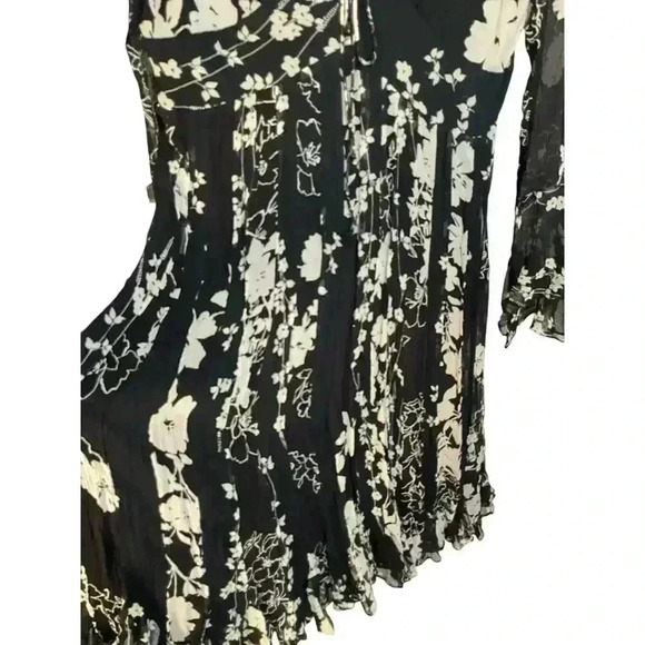 ECI New York Floral Dress Sz 12P Black Silk A Line Knee Length Formal - Picture 6 of 16